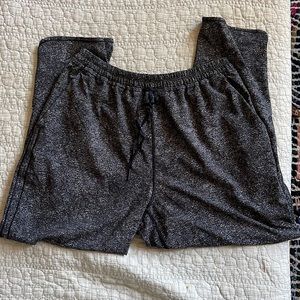 Lululemon Capri Mid Rise Dance Pants